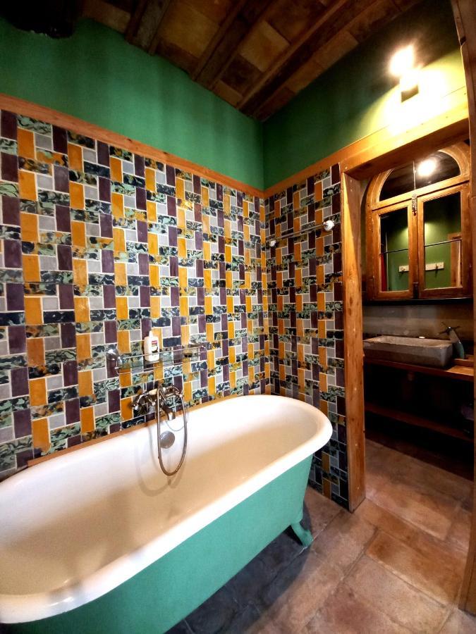 La Casa De Boulbon Hotel Buitenkant foto